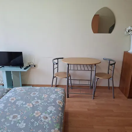 Sunny Nessebar Club Apartment